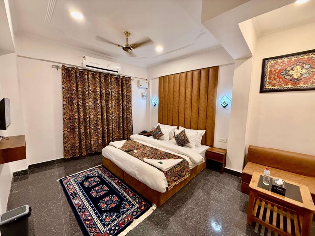 image of gallary